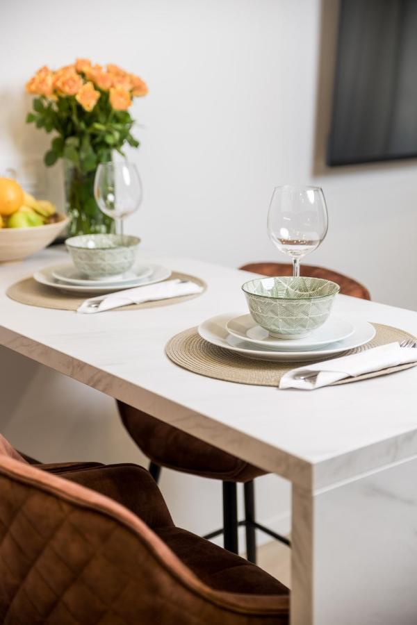 Area2 Center Luxury Apartment غييكا المظهر الخارجي الصورة