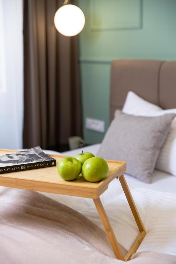Area2 Center Luxury Apartment غييكا المظهر الخارجي الصورة